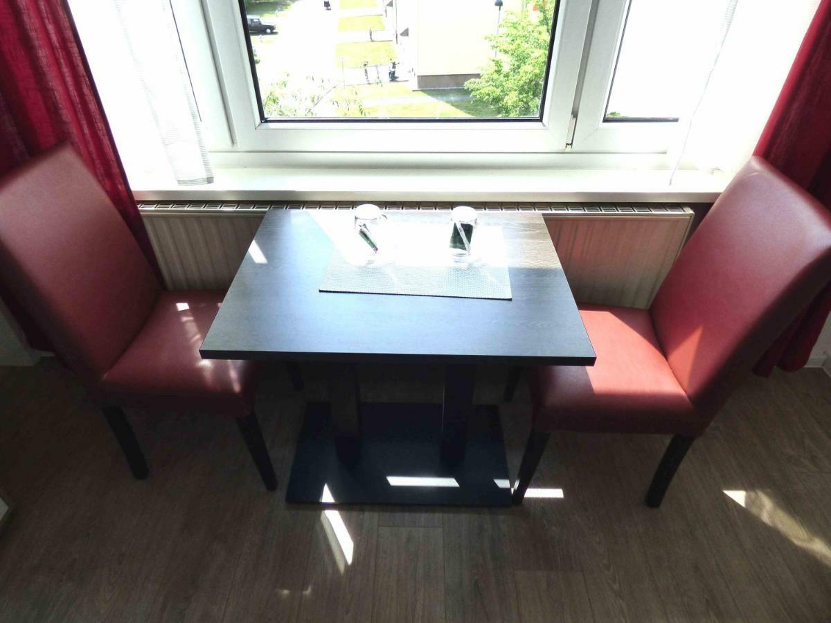Komfort Ferienwohnungen Zwenkauer See Exterior foto